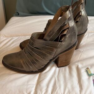 Free People Metallic Gray/Silver Heeled Boots size 39